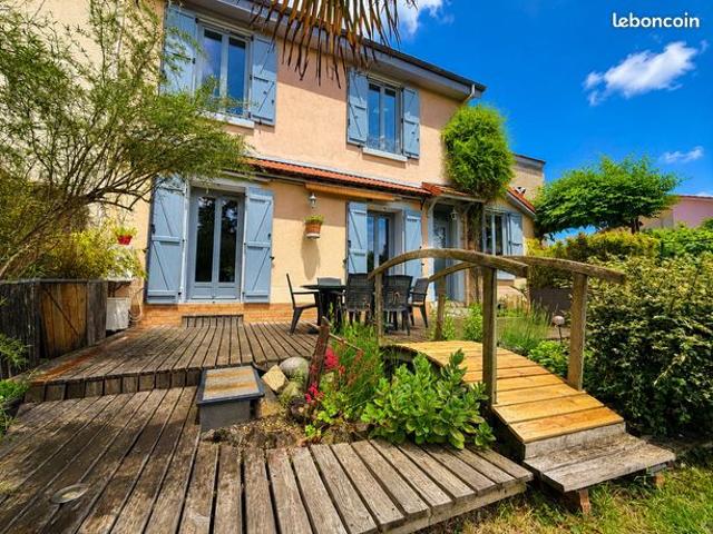 Maison 3 pièces 85 m²