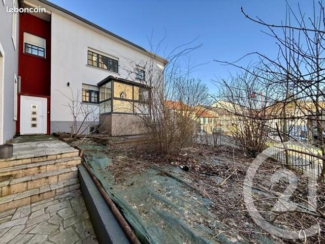 Maison 3 pièces 85 m²