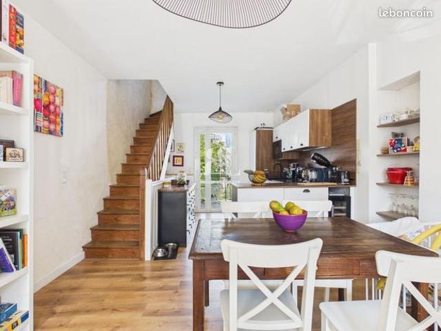 Maison 3 pièces 85 m²