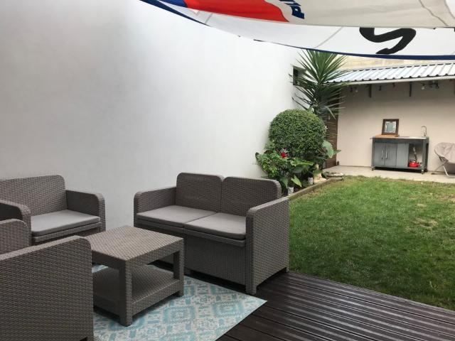 Maison 3 pièces, 85 m² à louer à Bordeaux 33000