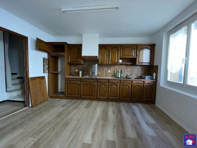 Maison 3 pièces, 86 m² à louer à Montbel 09600