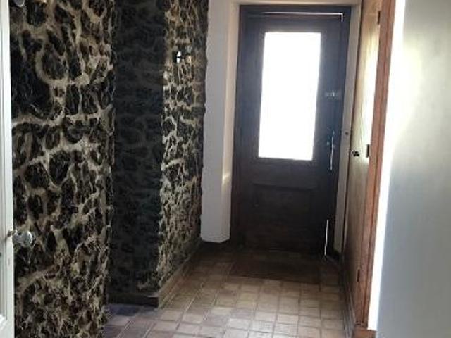 Maison 3 pièces, 86 m² à louer à Salles 33770