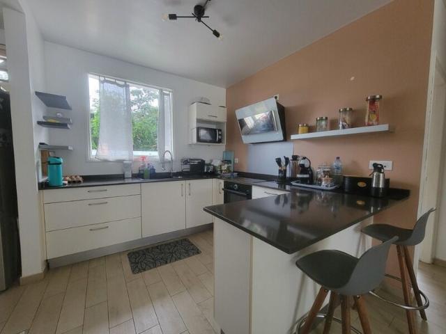 Maison 3 pièces, 88 m² à louer à Macouria 97355