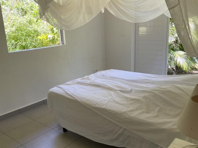 Maison 3 pièces, 89 m² à louer à Deshaies 97126