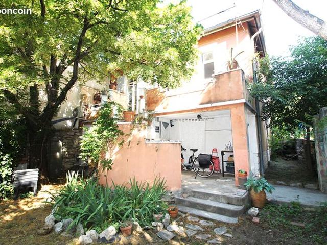 Maison 3 pièces 90 m²
