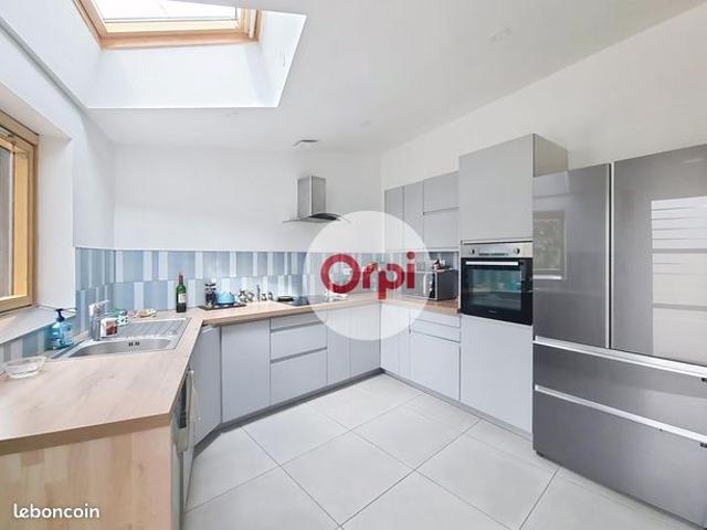 Maison 3 pièces 90 m²