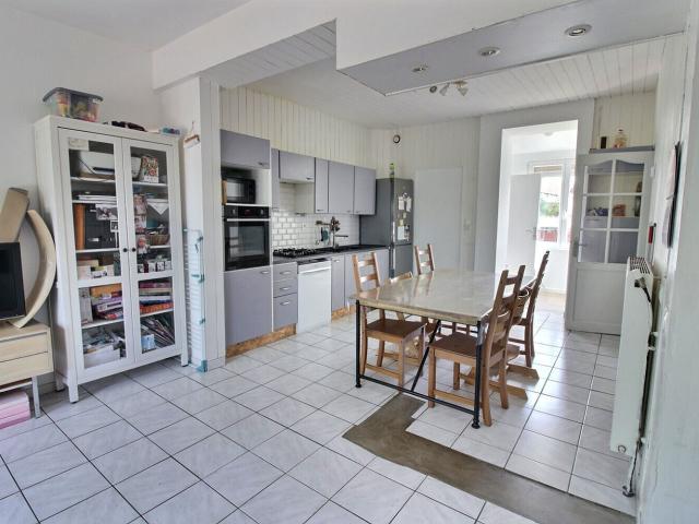 Maison 3 pièces 90 m²