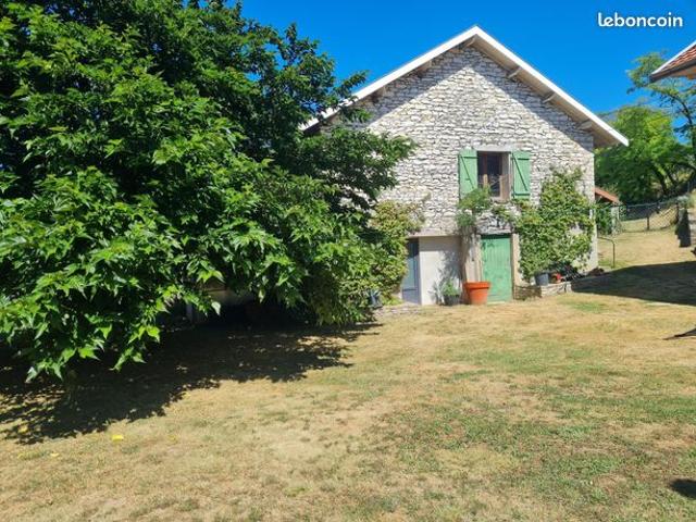 Maison 3 pièces 90 m²