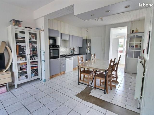 Maison 3 pièces 90 m²