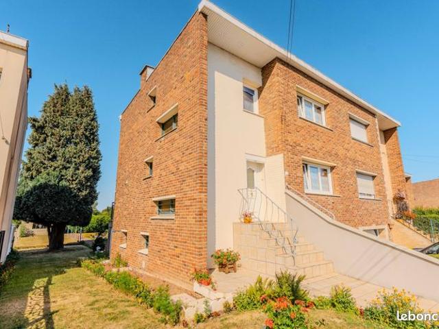 Maison 3 pièces 90 m²
