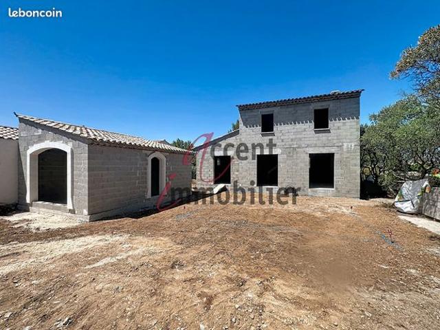 Maison 3 pièces 90 m²