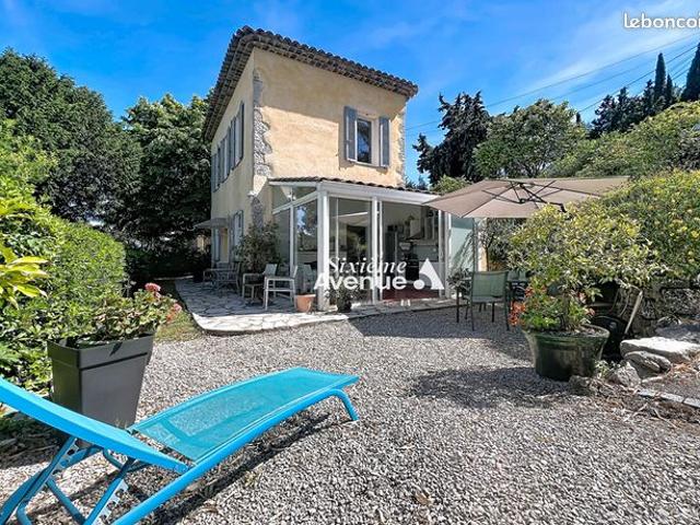 Maison 3 pièces 90 m²