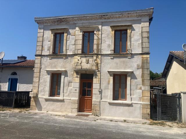 Maison 3 pièces 90 m²