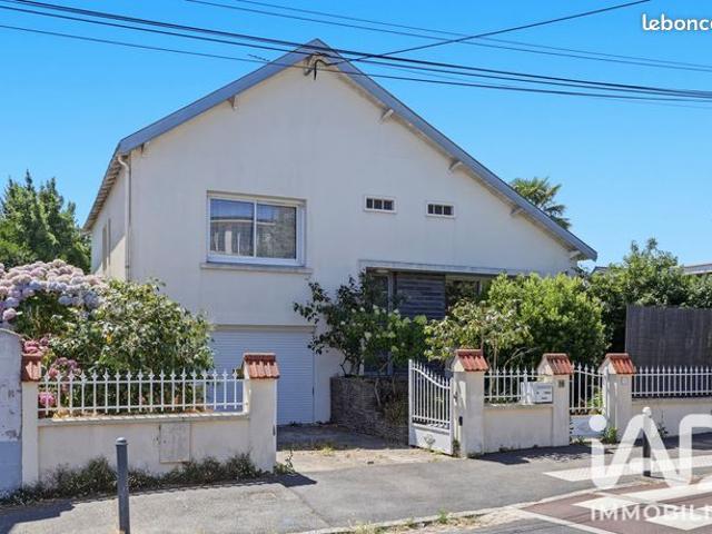 Maison 3 pièces 90 m²