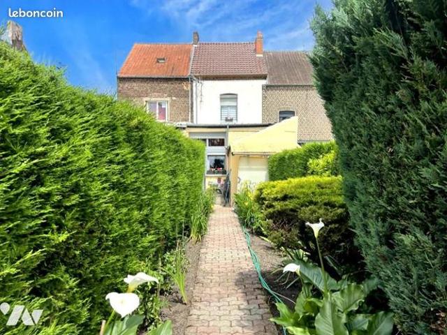 Maison 3 pièces 90 m²
