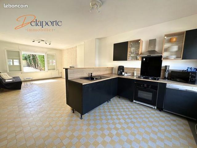 Maison 3 pièces 90 m²