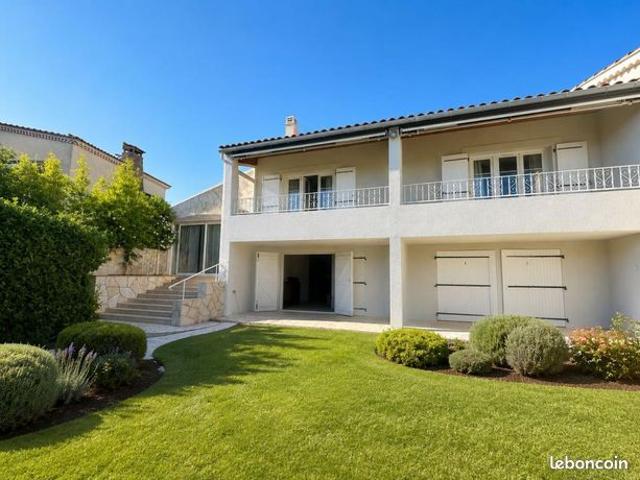 Maison 3 pièces 90 m²