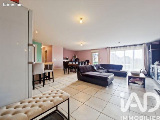 Maison 3 pièces 90 m²