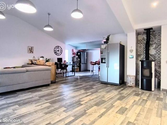 Maison 3 pièces 90 m²