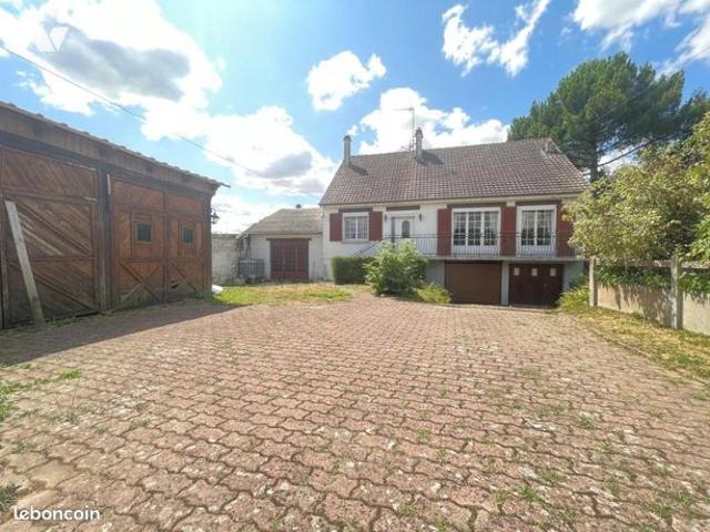 Maison 3 pièces 90 m²