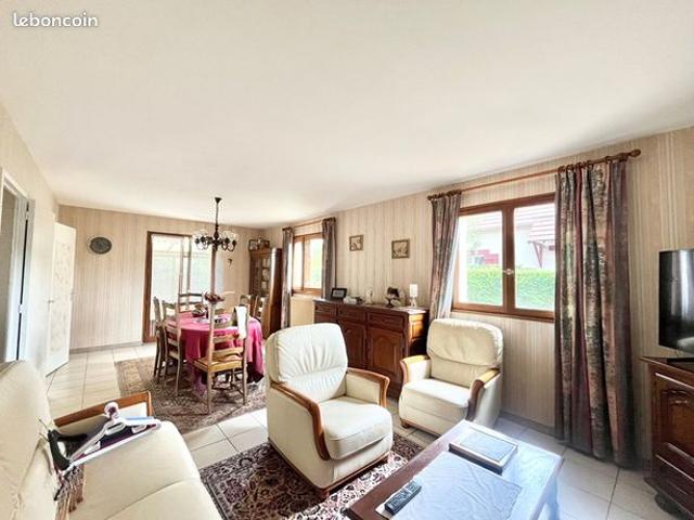 Maison 3 pièces 90 m²
