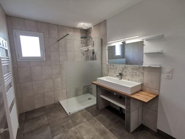 Maison 3 pièces, 90 m² à louer à Cellettes 16230