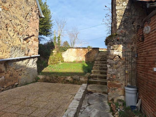 Maison 3 pièces, 90 m² à louer à Bethon 51260