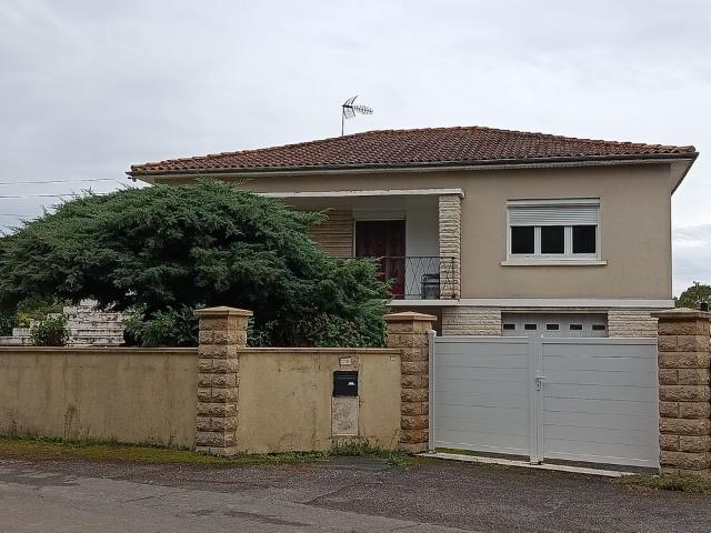 Maison 3 pièces, 90 m² à louer à Saint Yrieix sur Charente 16710