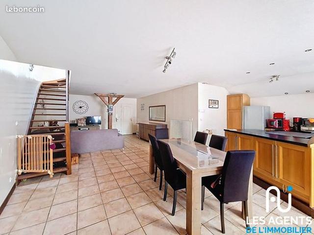 Maison 3 pièces 91 m²