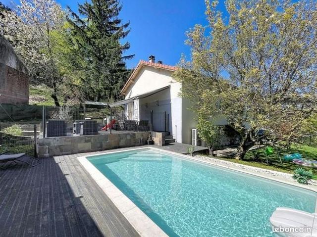 Maison 3 pièces 92 m²