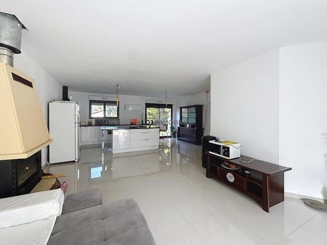 Maison 3 pièces 92 m²