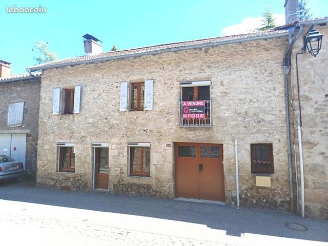 Maison 3 pièces 93 m²