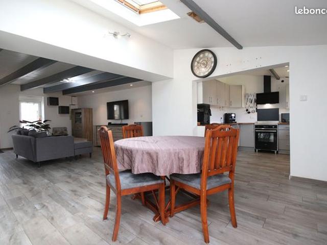 Maison 3 pièces 94 m²