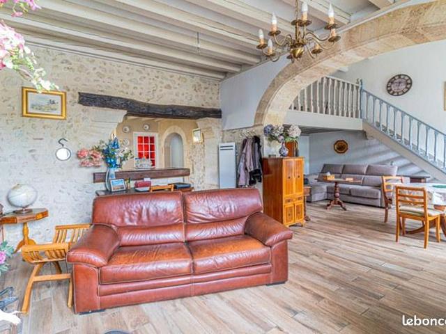 Maison 3 pièces 94 m²