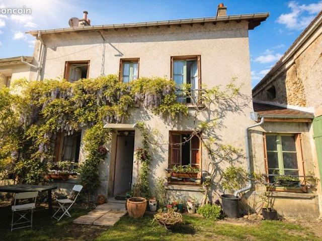 Maison 3 pièces 94 m²