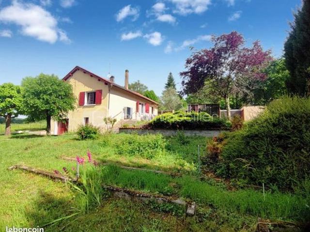 Maison 3 pièces 94 m²