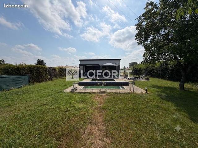 Maison 3 pièces 94 m²