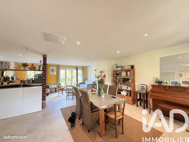 Maison 3 pièces 94 m²