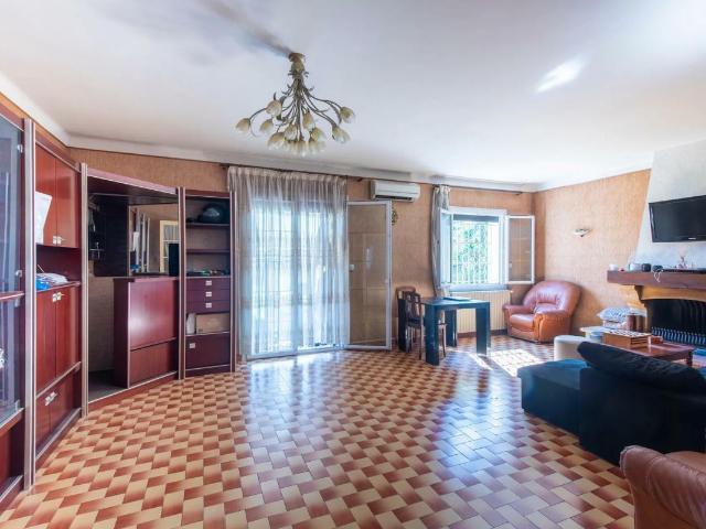Maison 3 pièces 95 m²