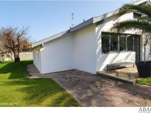 Maison 3 pièces 95 m²