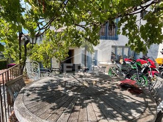 Maison 3 pièces 95 m²