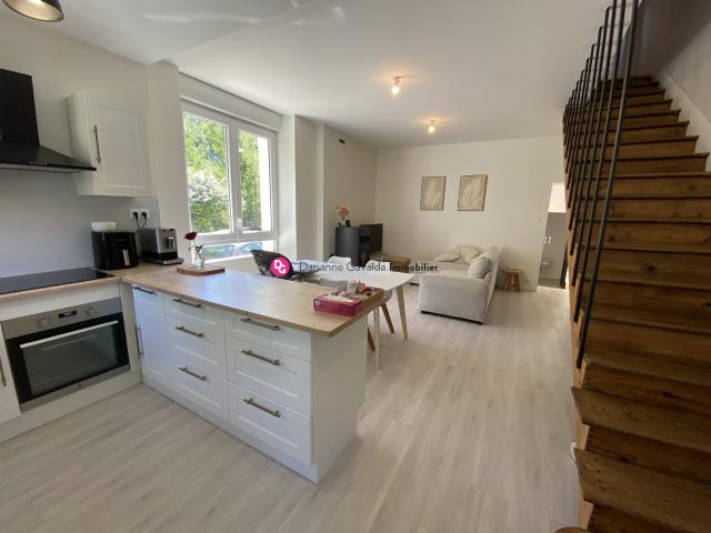 Maison 3 pièces 95 m²