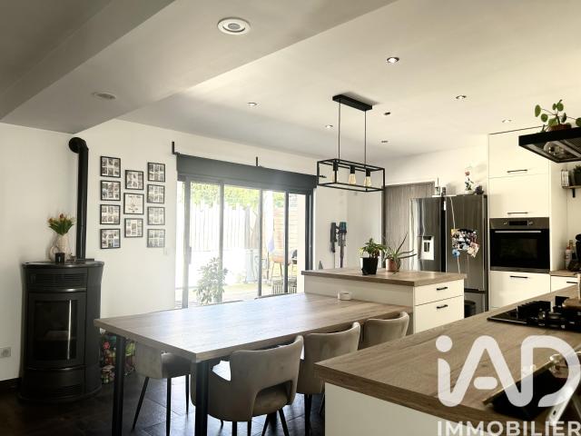 Maison 3 pièces 95 m²