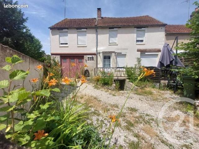 Maison 3 pièces 95 m²
