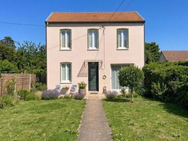 Maison 3 pièces 95 m²