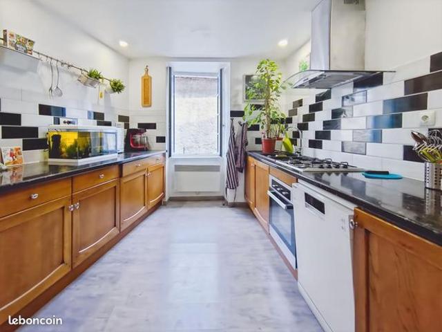 Maison 3 pièces 95 m²