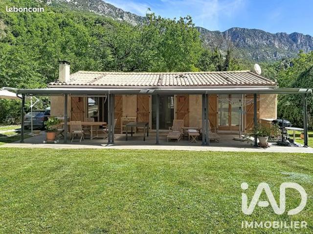 Maison 3 pièces 96 m²
