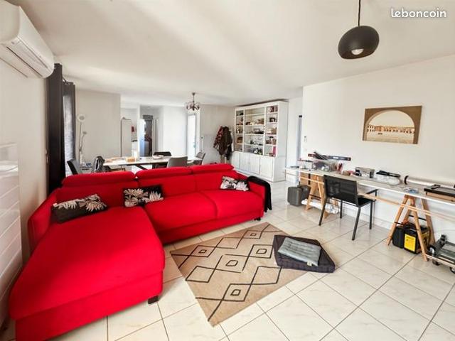 Maison 3 pièces 97 m²