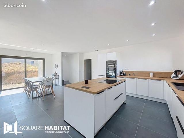 Maison 3 pièces 98 m²