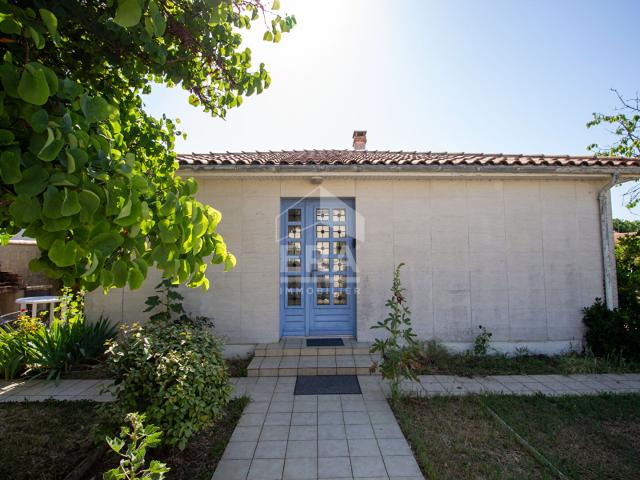Maison 3 pièces à vendre à Marsilly Rare sur le marché